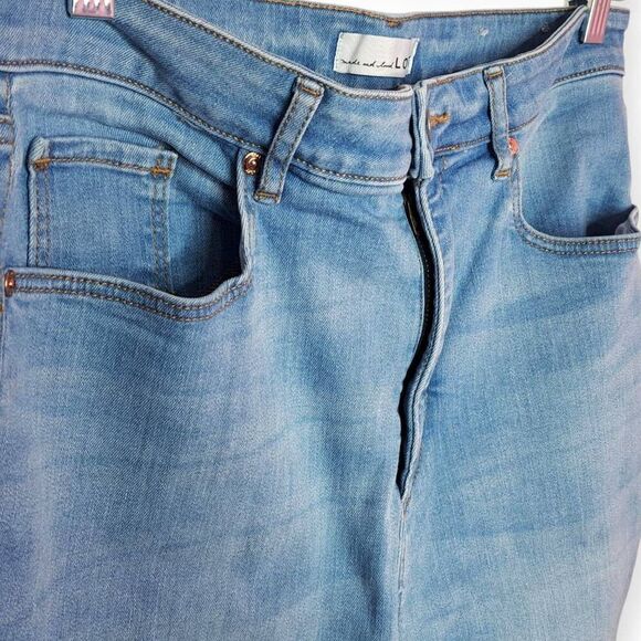Loft Women's Chewed Hem High Rise Kick Crop Jeans size 12 / 31 - Picture 3 of 9